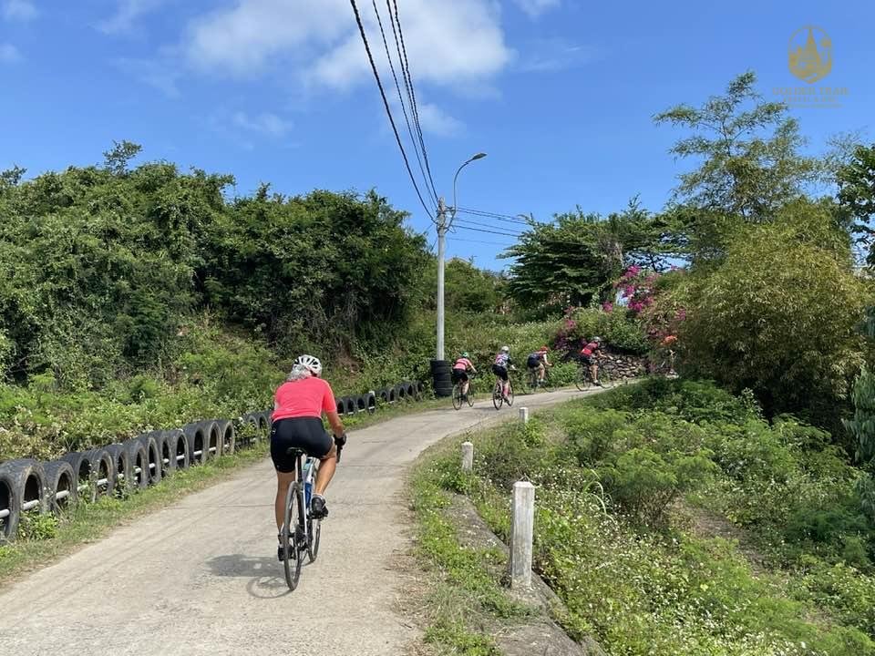 The Epic Cross-Country Odyssey: A Complete Guide to the Hanoi to Ho Chi Minh City Bike Tour